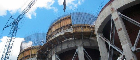 Componente integrate pentru ridicare, conectarea verticală a panourilor și nivelare