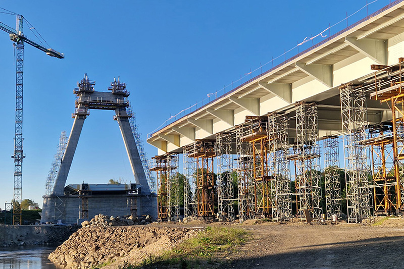 Pod hobanat Satu Mare, România